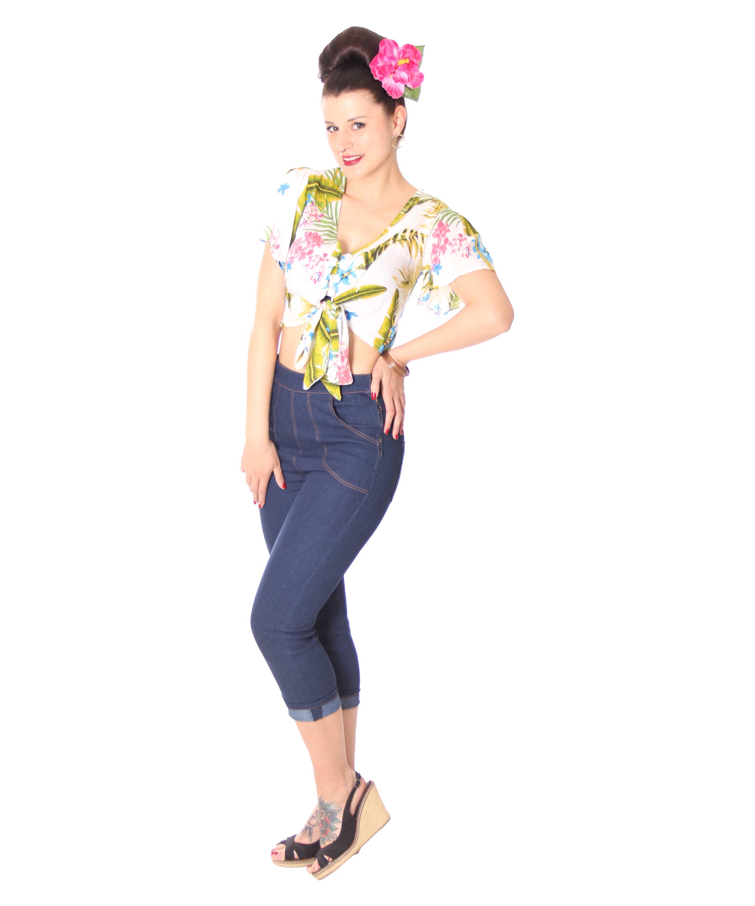 Faded blue denim Oriol capri pants : Corsaire, ready to wear for Women : Le  Temps des Cerises